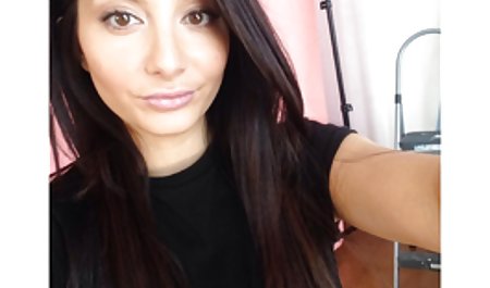 شوهر شاخی به شما اجازه می دهد تا برای اولین بار swinger همسر خود را لعنتی کند عکس سکسی مامان
