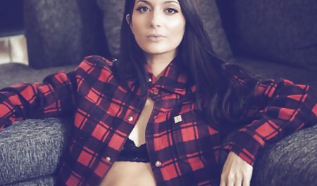 جوانان ناز شلوغ با رگ بر عکس سکس گروهی روی مشاعره او p01