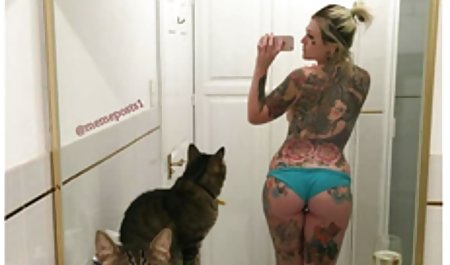 VISIT-X عکسکسی Teufelchen ViolettaAngel zeigt ihre feuchte Fotze