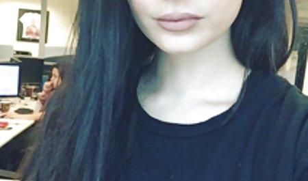3 دختر روی صورت دانلود فیلم سوپر لز می چرخند